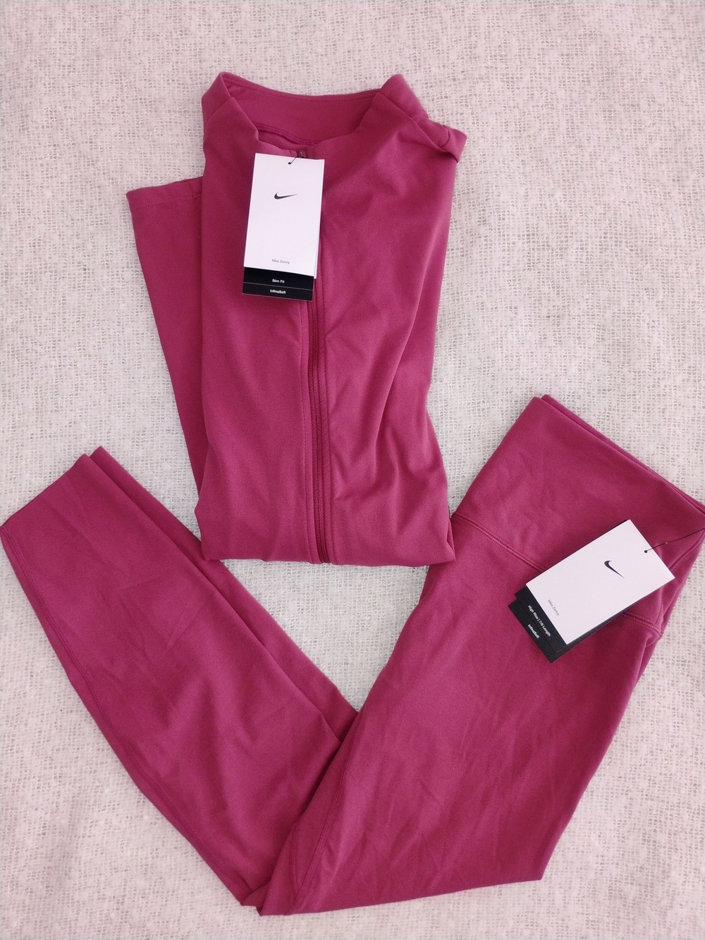 Nike Training Set Women's Pink Size Large NWT